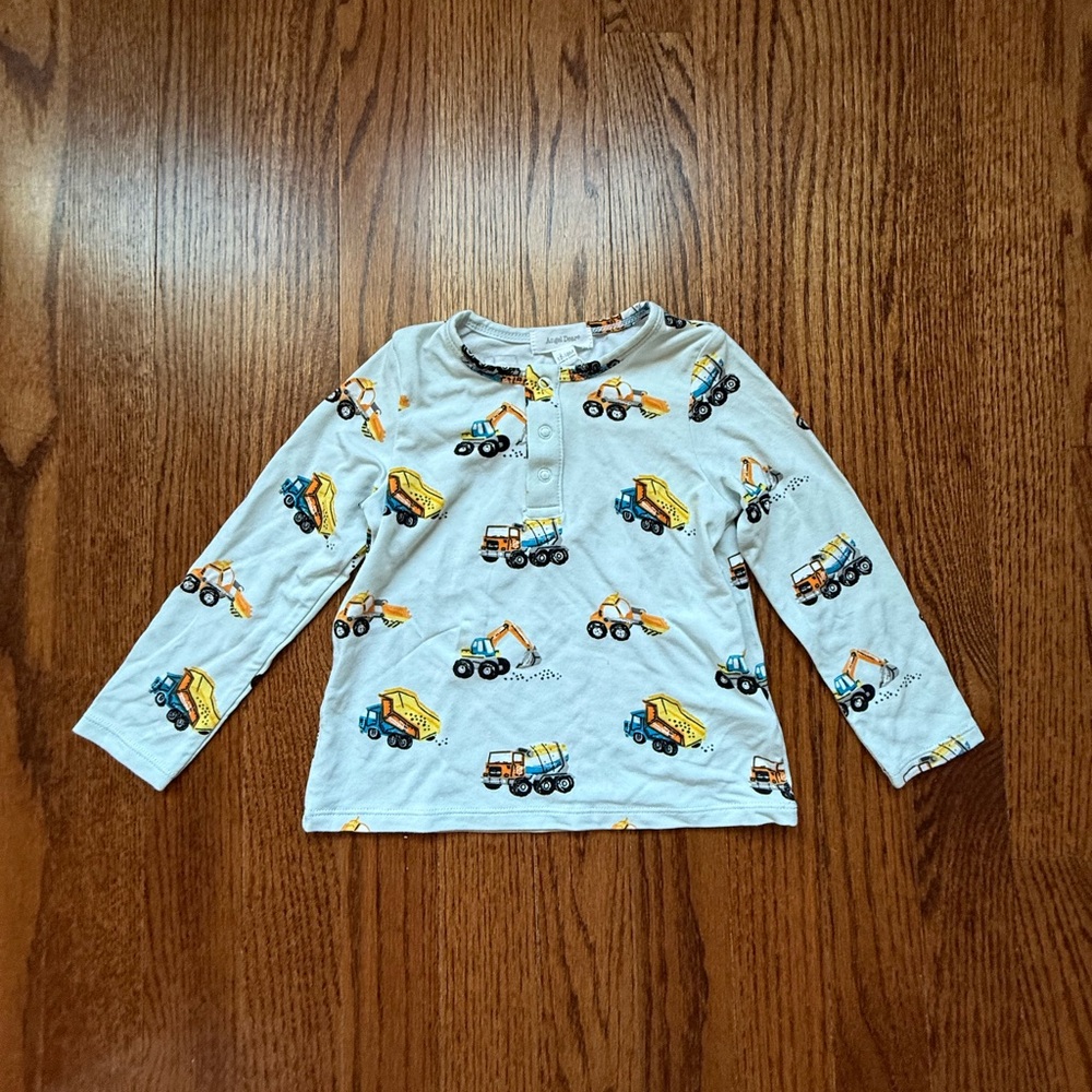 NWOT Angel Dear Bamboo Construction Trucks Shirt 12-18 Months